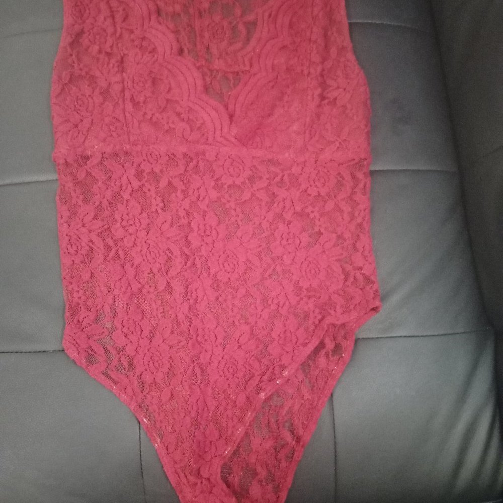Lace body suit